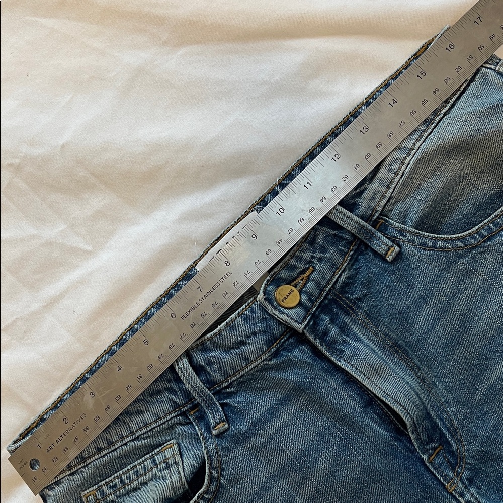 FRAME Denim Le Grand Garcon Jeans Size 28 - Picture 7 of 13